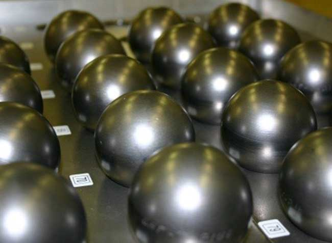 TRISO particles can be processed into billiard-size balls (so-called pebbles), which are used as fuel in reactors with high-temperature gas or molten salt.